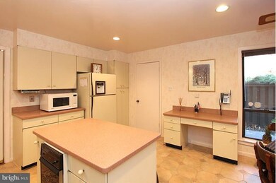 5349 Strathmore Ave, Kensington, MD 20895 - photo 4