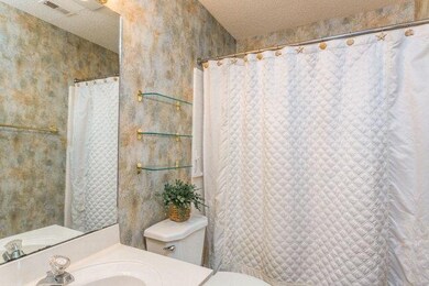 850 Mallery St unit 4R, Saint Simons Island, GA 31522 - photo 4