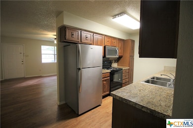 503 Buttercup, New Braunfels, TX 78130 - photo 3