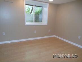 Lower level suite