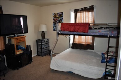 810 N Baker Ave, East Wenatchee, WA 98802 - photo 4