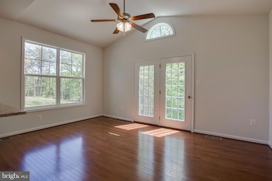 569 Tacketts Mill Rd, Stafford, VA 22556 - photo 7