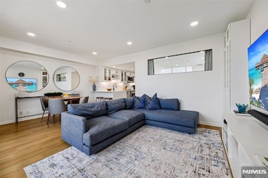 Zephyr Lofts unit 703, Jersey City, NJ 07310 - photo 6