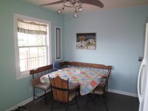 Eat In Kitchen