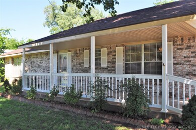 906 N Florence Ave, Claremore, OK 74017 - photo 4