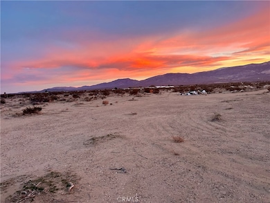 30 Rodeo Rd, Lucerne Valley, CA 92356 - photo 2