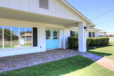 Entry-Front Porch