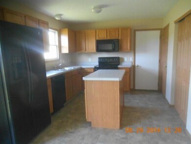 3873 Barkwillow Ln, Columbus, OH 43207 - photo 4