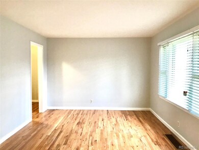 2216 Elmira St, Aurora, CO 80010 - photo 5