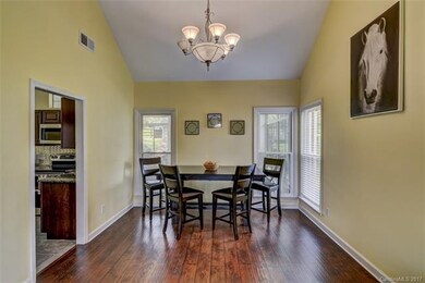 9124 Torrence Crossing Dr, Huntersville, NC 28078 - photo 6