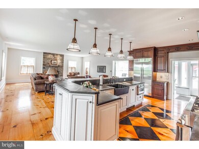 923 Lederach Cross Rd, Schwenksville, PA 19473 - photo 7