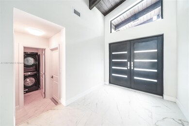 842 W Coco Plum Cir, Plantation, FL 33324 - photo 7