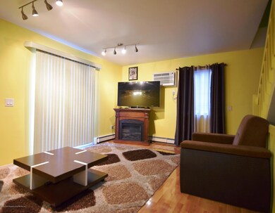 14 Lamped Loop unit 182, Staten Island, NY 10314 - photo 2