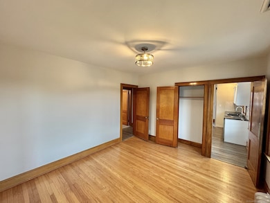 Dining room.