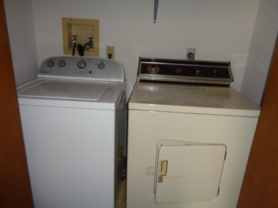 108 Doe Cir, Morris, IL 60450 - photo 7