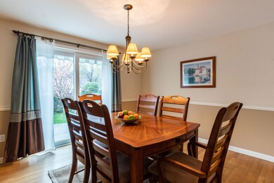 33 Barrett St, Manchester, NH 03104 - photo 7