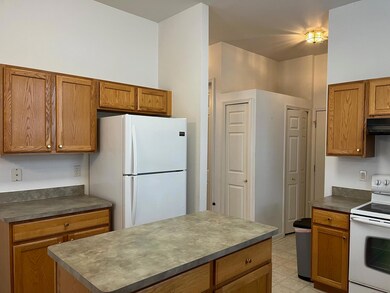 1308 Timmins Dr unit 117, Ann Arbor, MI 48103 - photo 2