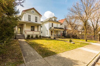 179 E Blake Front4