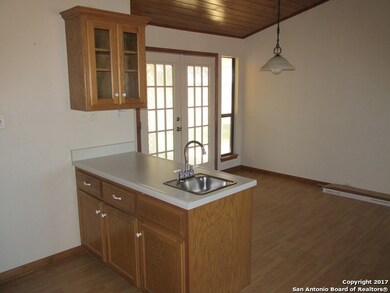 349 County Road 4526, Hondo, TX 78861 - photo 6