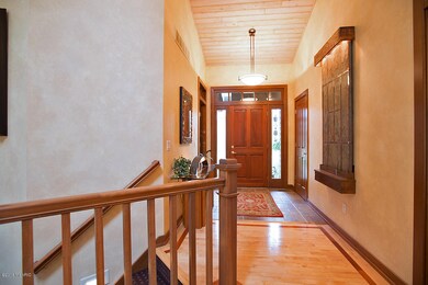 Far Hills Way-29