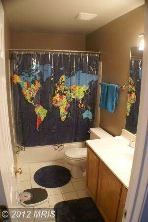 10207 Ackerly Terrace, Lanham, MD 20706 - photo 5