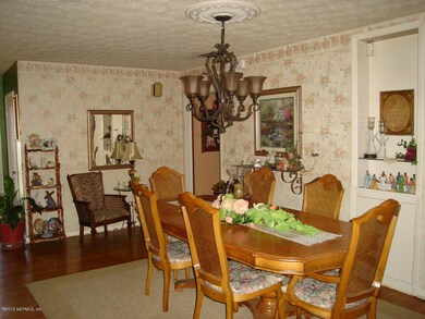 2586 Broward Rd, Jacksonville, FL 32218 - photo 4