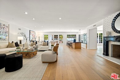 1124 Laurel Way, Beverly Hills, CA 90210 - photo 3