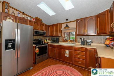 270 Craig St, Palmerton, PA 18071 - photo 6
