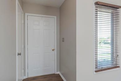 404 Groves Point Way, Lexington, KY 40517 - photo 5