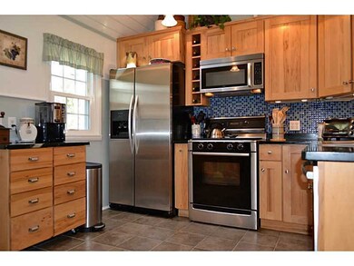 12 Harris Ave, Warren, RI 02885 - photo 3