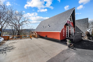 Table Rock Lakefront Home For Sale