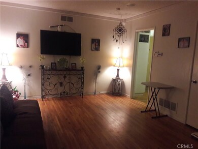 400 S Amantha Ave, Compton, CA 90220 - photo 4