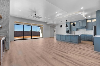 05 - 4967_OrchardLn_MLS-11
