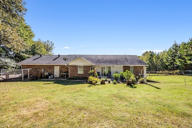 160 Ginger Ln, Camden, TN 38320 - photo 6