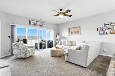 62 Knox Rd unit V302, Rocky Mount, MO 65072 - photo 3