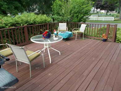 Side Deck