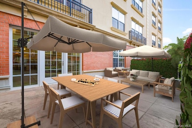 Cambium Condos unit 204, Larchmont, NY 10538 - photo 3