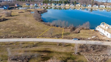 11764 Harbor View Dr, Harbor Hills, OH 43076 - photo 2