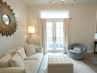 731 St Charles Ave unit 305, New Orleans, LA 70130 - photo 2