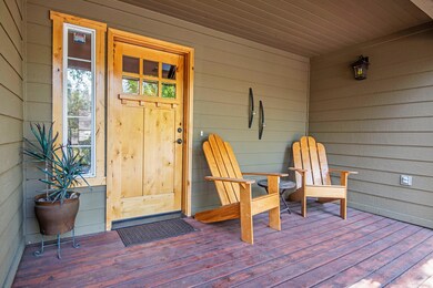 629 NW Sean Ct Bend OR 97701-print-004-0