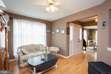 182 Queensbury Place unit 207, Doylestown, PA 18901 - photo 6