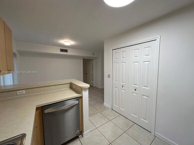 2911 SE 13th Rd unit 10140, Homestead, FL 33035 - photo 6