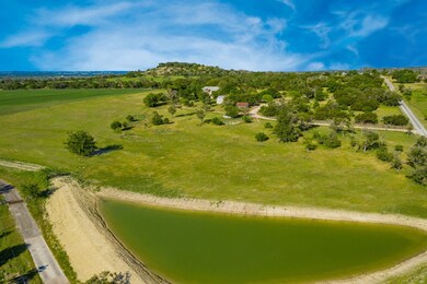 156 Mesa Rd, Fredericksburg, TX 78624 - photo 4