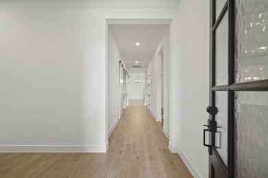 Welcoming foyer (*Photo not of actual home and used for illustration purposes only.)