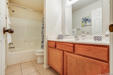 819 Fair Ln, New Braunfels, TX 78130 - photo 7