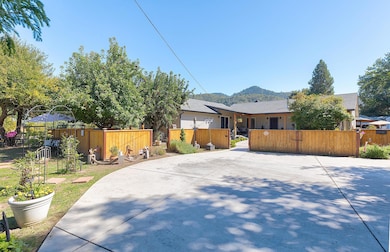 2951 Rogue River Hwy, Gold Hill, OR 97525 - photo 2