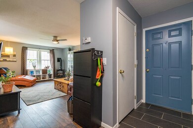 10 Twin Oaks Terrace, South Burlington, VT 05403 - photo 4