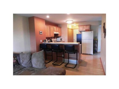Eat-in Kitchen.