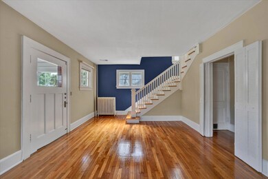 05-Shows Great 2119 Broadway Ave SW (7 o