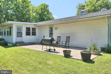 99 Twin Lakes Dr unit 7, Gettysburg, PA 17325 - photo 2